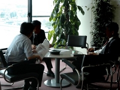 meeting01_p_320_240.jpg